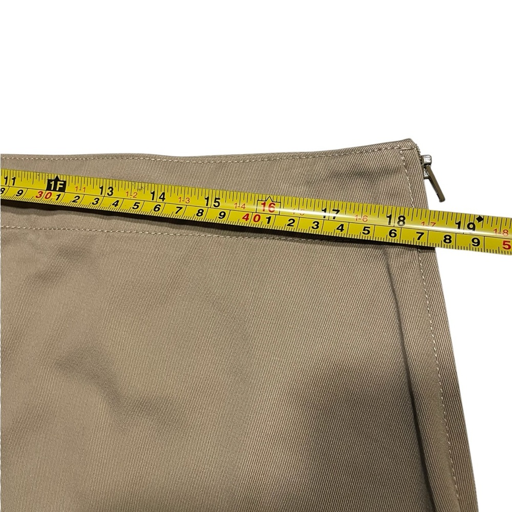 Lands’ End Women’s 21-Inch Long Khaki Skort, Size 14 –‎ Comfortable & Versatile - Picture 9 of 9